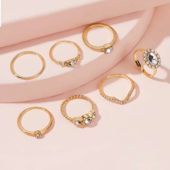 *Namra* 7 Piece Rings Set - Picture 3 of 3